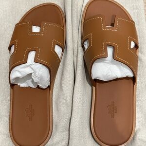Ltd Ed Hermès Brand New, Unworn Men's Izmir sandals - Natural - Size 44